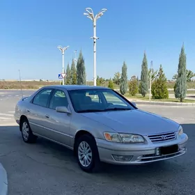 Toyota Camry 1999