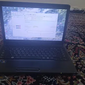 Toshiba i3