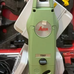 Leica distomat TS 07
