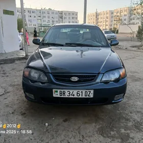 Kia Spectra 2001