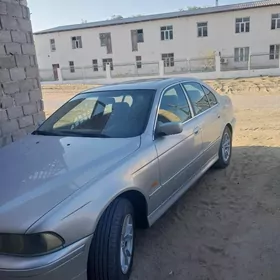 BMW 525 2002