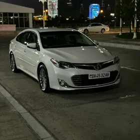 Toyota Avalon 2013