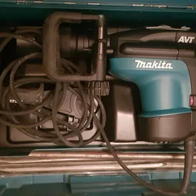 Перфоратор Makita