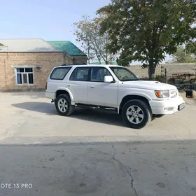 Toyota 4Runner 1999