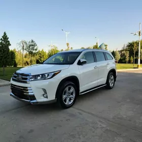 Toyota Highlander 2017