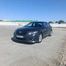 Toyota Camry 2011