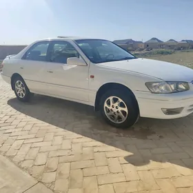 Toyota Camry 1997