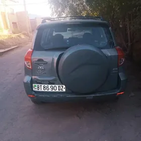 Toyota RAV4 2006