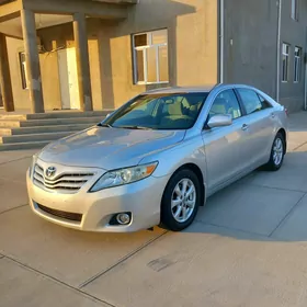 Toyota Camry 2010