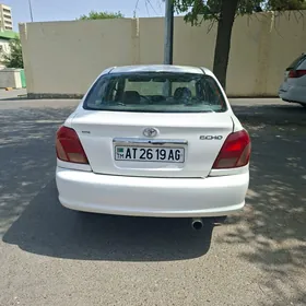 Toyota Echo 2005