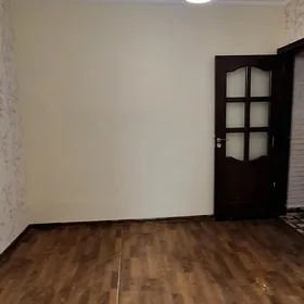 2kom 2etaj Hitrowka 
