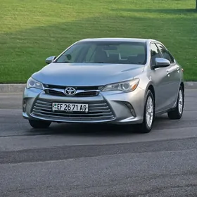 Toyota Camry 2016