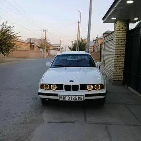 BMW 520 1990