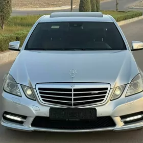 Mercedes-Benz E350 2010
