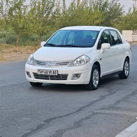 Nissan Versa 2010