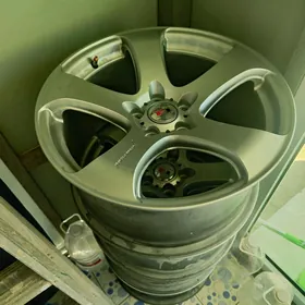 diska r18 razny syroke