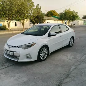 Toyota Corolla 2014