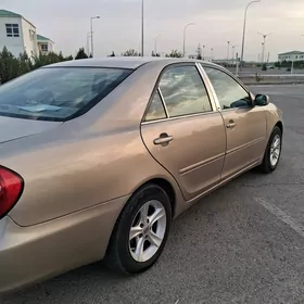 Toyota Camry 2003