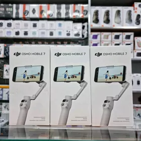 DJI OSMO MOBILE 7