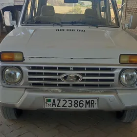 Lada Niva 1983