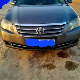 Toyota Avalon 2005