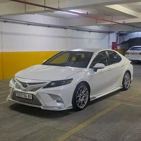 Toyota Camry 2023