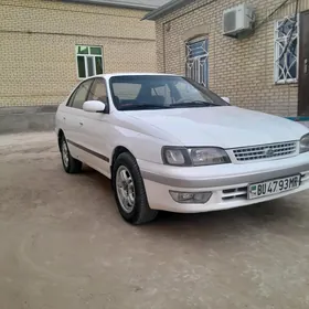 Toyota Corona 1995