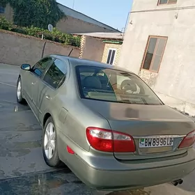 Infiniti I30 2001