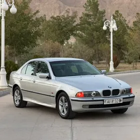 BMW E39 1999