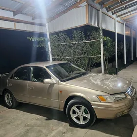 Toyota Camry 1998
