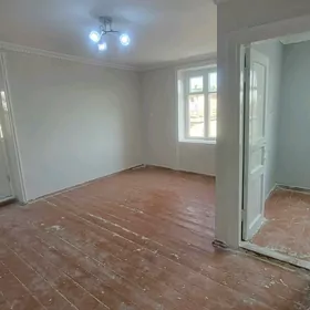 1kom fabricni mik