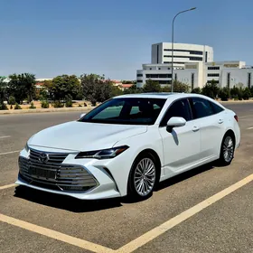 Toyota Avalon 2019
