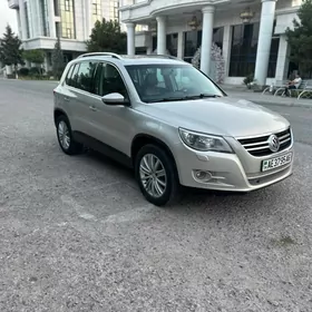 Volkswagen Tiguan 2010