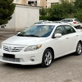 Toyota Corolla 2013