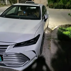Toyota Avalon 2022