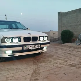 BMW 525 1993