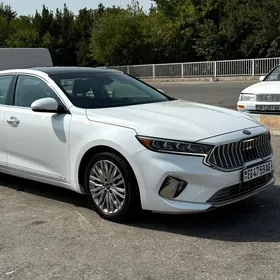 Kia Cadenza 2020