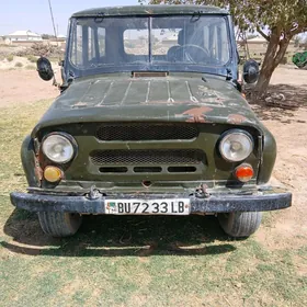 UAZ 469 1995