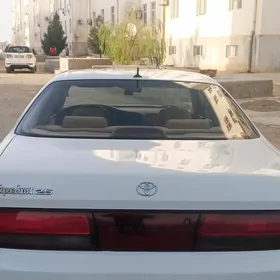 Toyota Cresta 1993