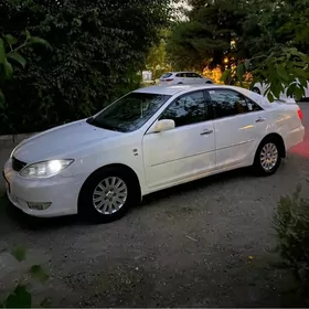 Toyota Camry 2005