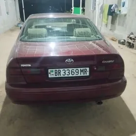 Toyota Camry 1998