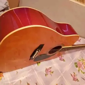 Aýlin akustuka gitara