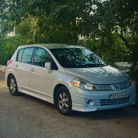 Nissan Versa 2010