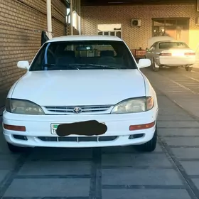 Toyota Camry 1993
