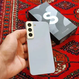 Samsung S22