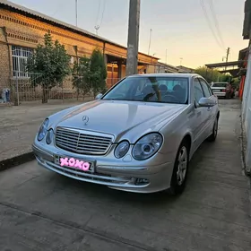 Mercedes-Benz E320 2003