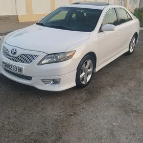 Toyota Camry 2010