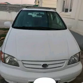 Toyota Sienna 2002