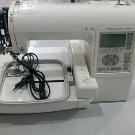 JANOME 200 E