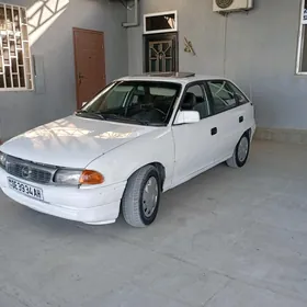 Opel Astra 1992